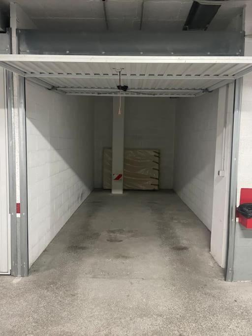 Apartamento Centro Con Garaje 乌迪亚莱斯堡 外观 照片
